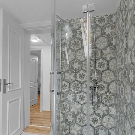 Two Bedrooms Hytta * Sinaia